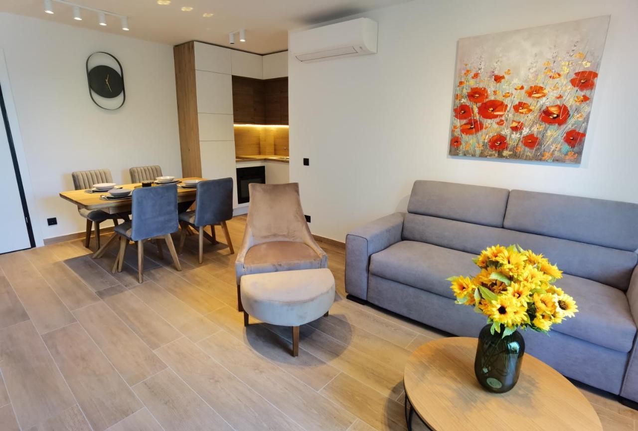 Gloria Apartament *