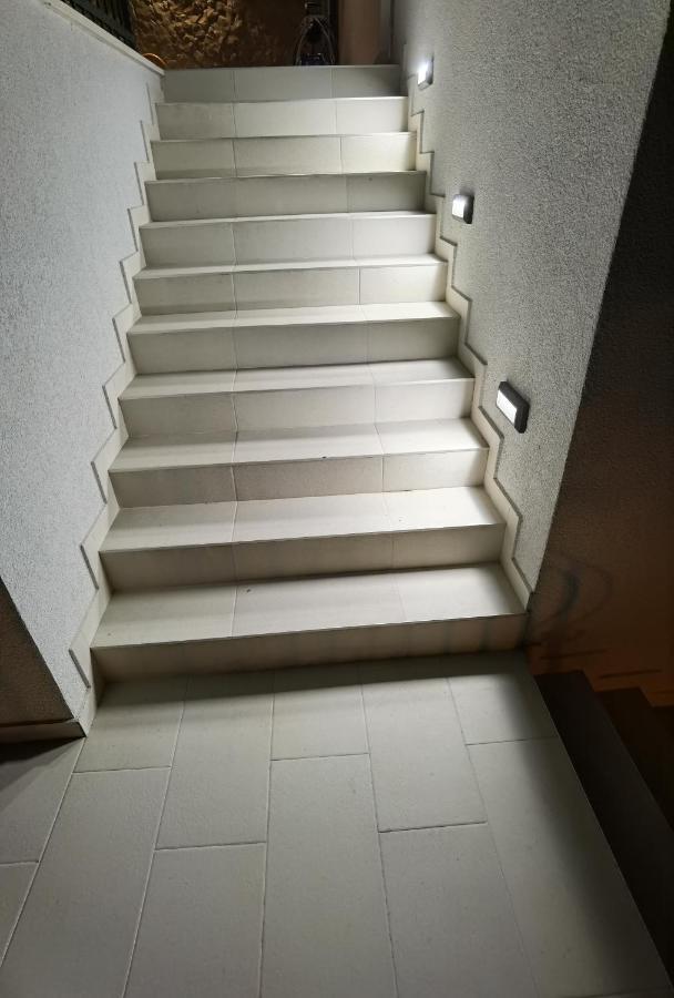 Apartament Gloria *