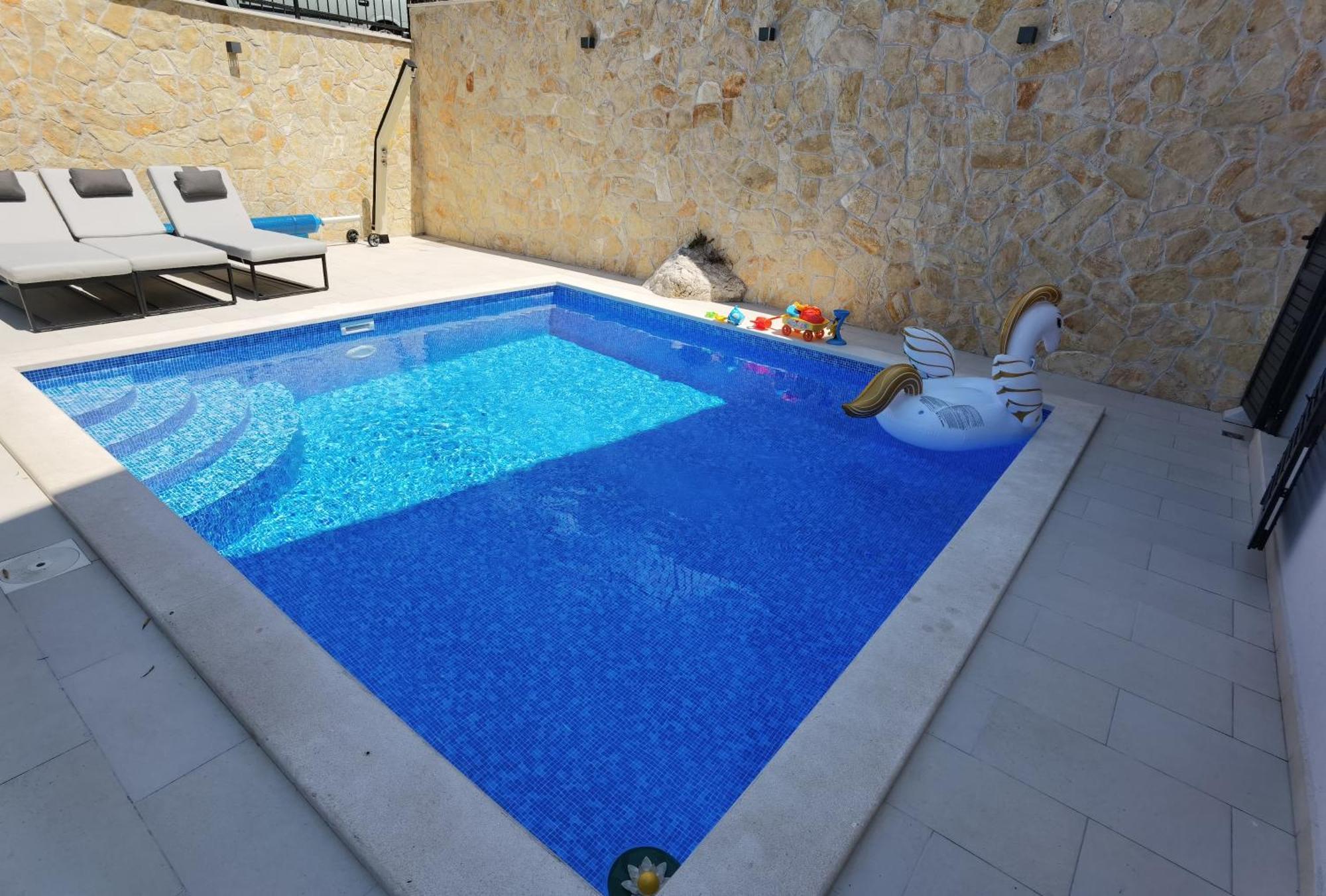 Apartament Gloria *